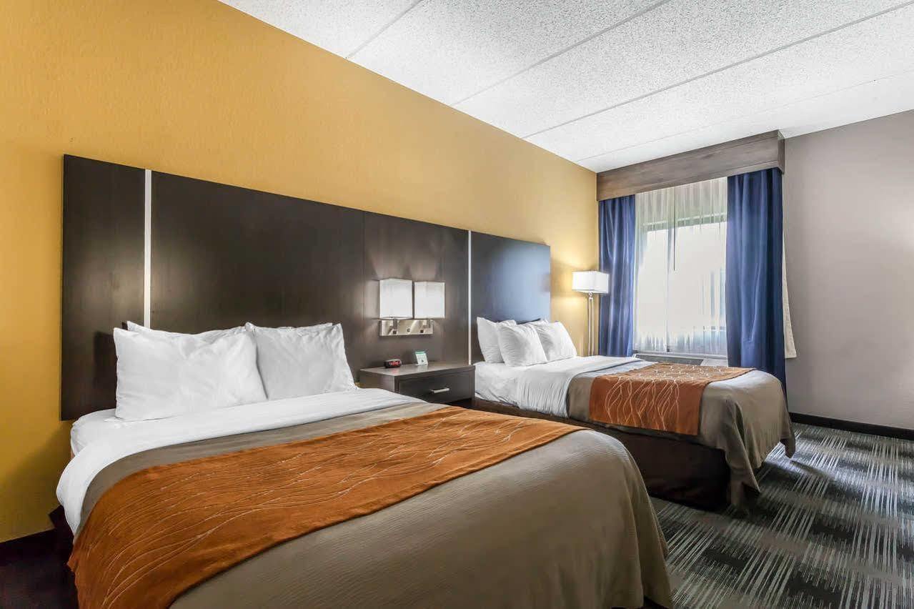 Comfort Inn Cleveland Airport Middleburg Heights Exterior foto